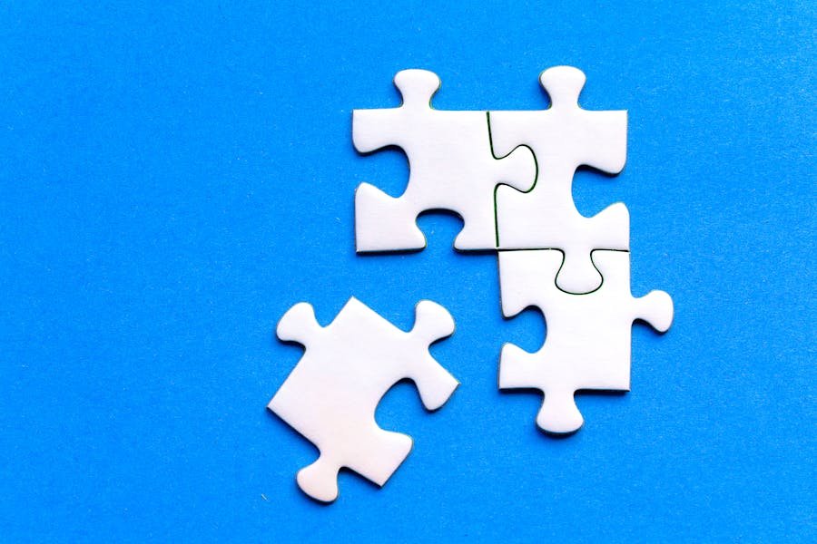 Jigsaw puzzle pieces representing the template for infographics.